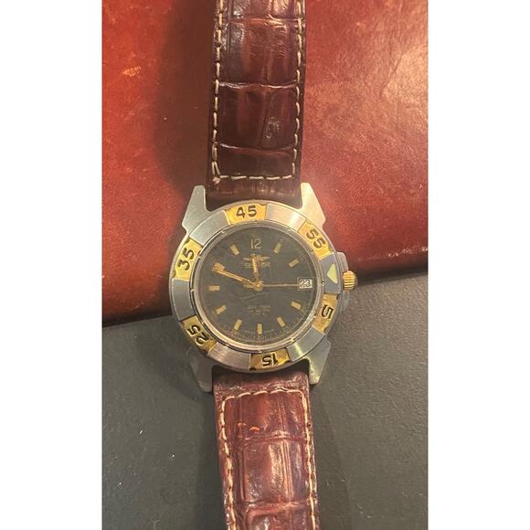 VTG Unisex Sensor ADV2500 Swiss Watch, WR 100M main image 2